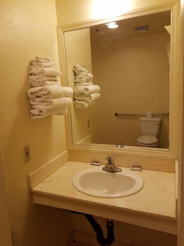 Travel Time Motel San Diego Bagian luar foto